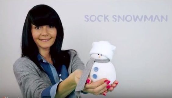 Snehuliak z ponožky