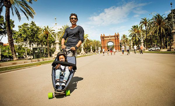 Longboard a kočík v jednom