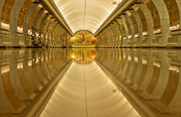 12 najkrajších staníc metra na svete!