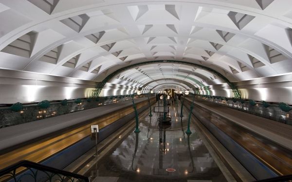 12 najkrajších staníc metra na svete!