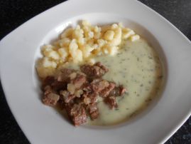 Kôprová omáčka s hovädzím mäsom (1/1)