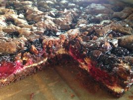 Tvarohový brownies s černicami (krok 8/8)
