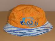 Oranžovo-modrý klobúk