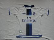 Chelsea-fly emirates dres