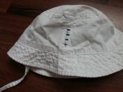 Klobucik H&M