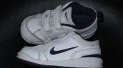 Nike tenisky