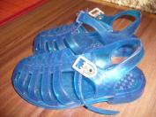 Sandalky do vody