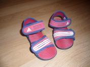 Adidas sandále č22