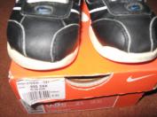 Nike tenisky 22.5