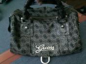 Guess kabelka