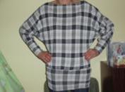 Kockovany top