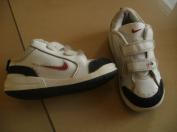 Celokoženné nike