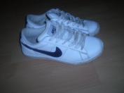 Nike tenisky