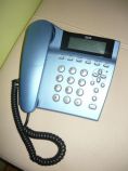 Telefón s clipom atd