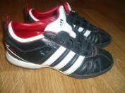 Adidas č.32
