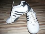 Botasky Adidas good year