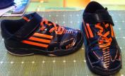 Predam turfy adidas 26,5