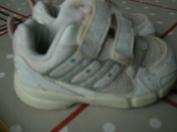Adidas č.20