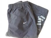 Nohavice nike