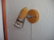 Nástenné svietidlo-lampa