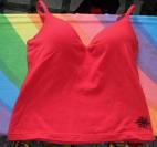 Top so vsitou podprsenkou