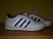 Adidas tenisky