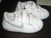 Nike tenisky