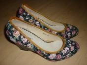 Kvetinkové topánky