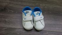 Nike tenisky