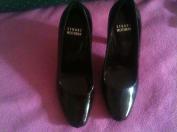 Lodicky stuart weitzmen