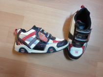 Tenisky cars