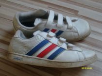 Tenisky adidas v. 37,5ky