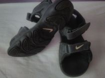 Nike sandálky
