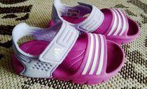 Sandale