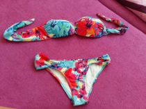 Flower push up bikiny pla