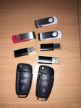 64gb usb klúč v tvare aut