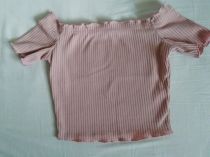 Shein ružový crop top