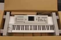 Predám korg m3, korg pa4x