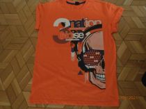 Oranžové triťčko