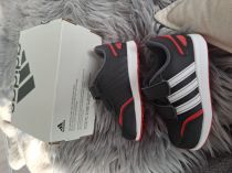 Tenisky adidas