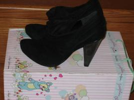 Cizmicky (2/4)