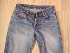 Levis veľ. 38 (2/3)