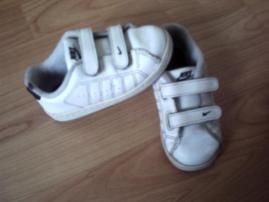 Botasky Nike.  (2/4)