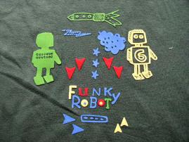 ***tričko s robotmi*** (2/4)