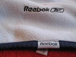 Reebok šál (2/2)