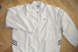 Adidas bunda (1/1)