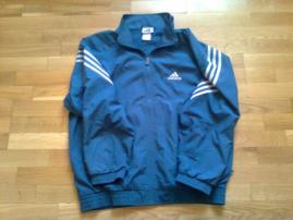 Adidas bunda (1/1)