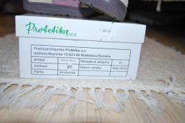 Kvalitné topánočky v. 21 (3/6)