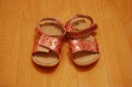 Sandalky (1/1)
