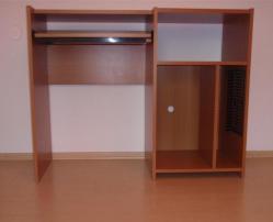 Počítačový stôl (2/5)